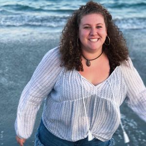 Meet your Posher, Leah